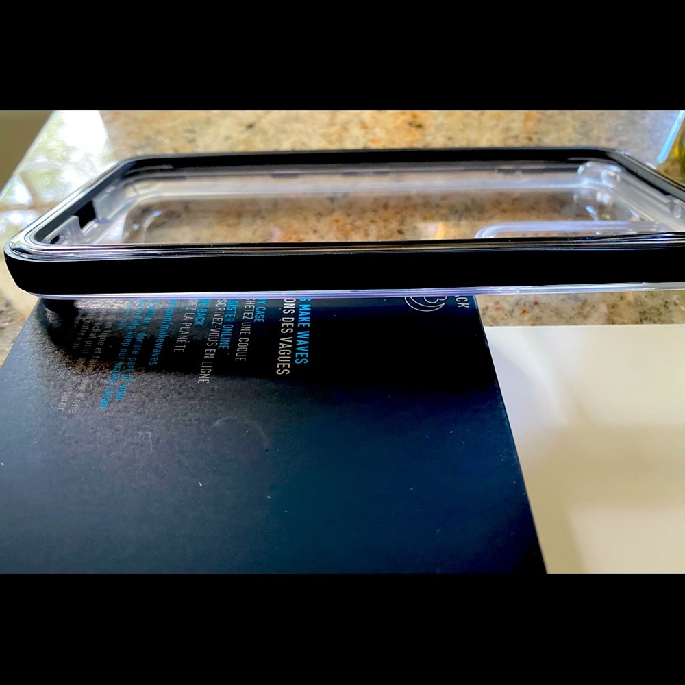 BRAND NEW Lifeproof NEXT case